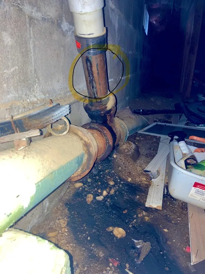 Home plumbing repair service arriving for a residential emergency