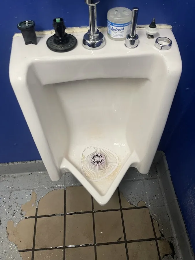 Sean Fixes Johns Plumbing